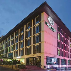 Doubletree By Hilton - Old Town מלון