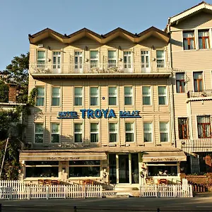 3* Hotel Troya Balat