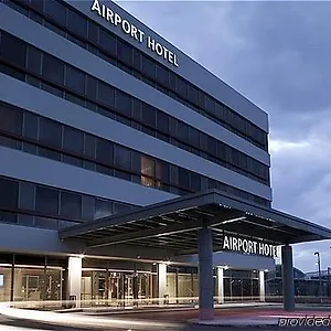 Isg Sabiha Goekcen Airport מלון