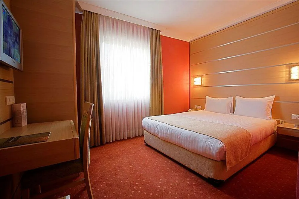 Sv Bussiness Hotel Taksim Istanbul 4*,  Tyrkiet